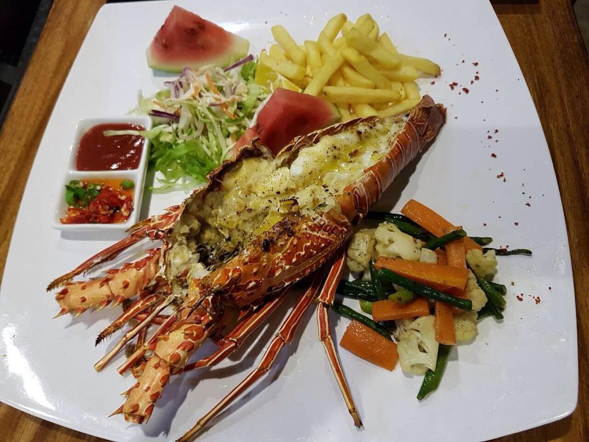 לאוטוקה Nila Beach Resort מראה חיצוני תמונה