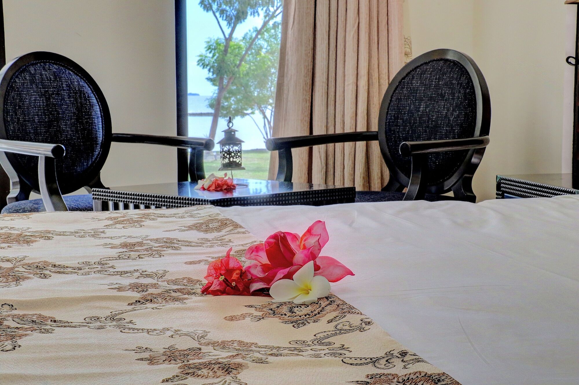 לאוטוקה Nila Beach Resort מראה חיצוני תמונה